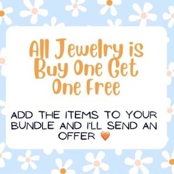 BOGO FREE WREATH POST EARRINGS - Picture 2 of 4